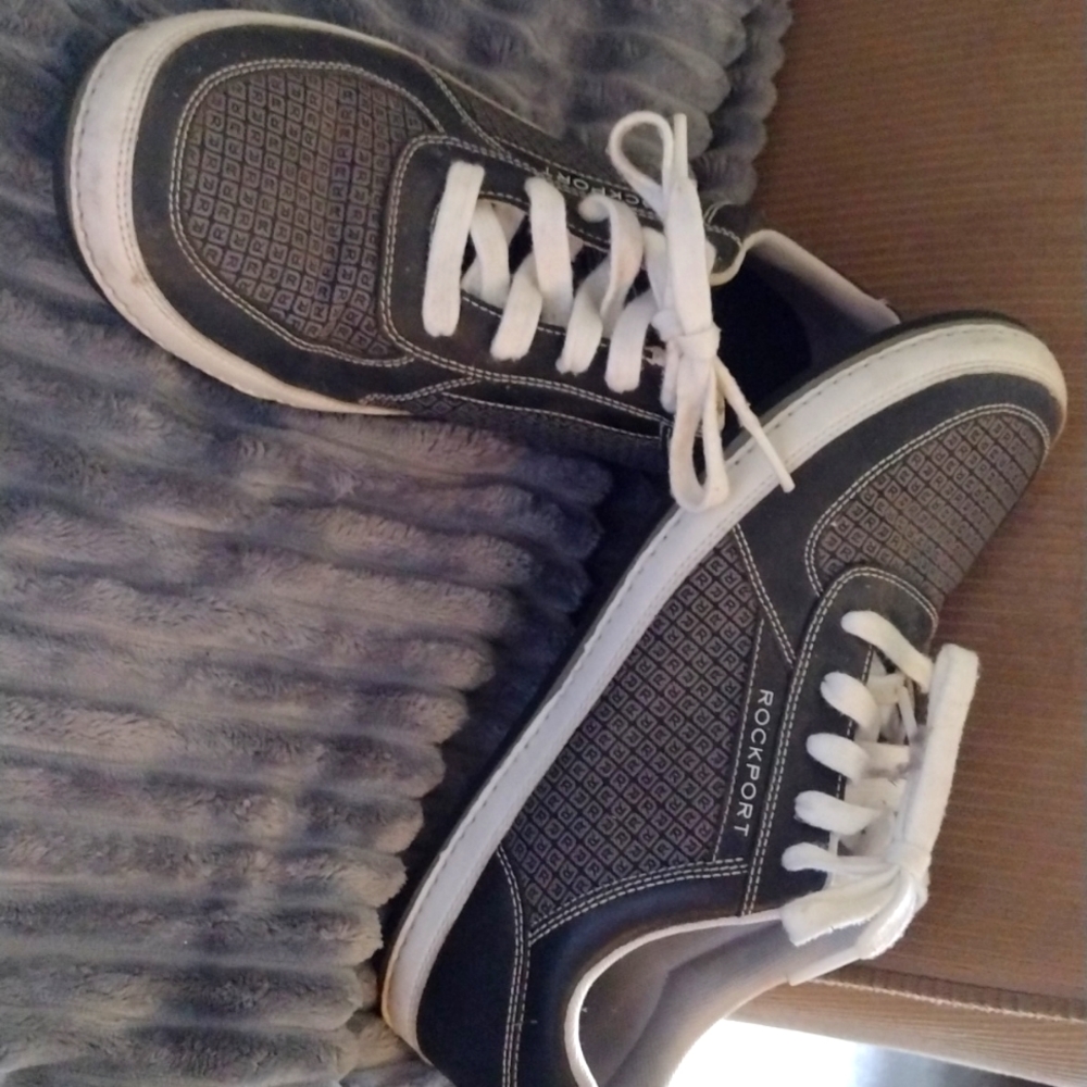 Men's Rockport shoes